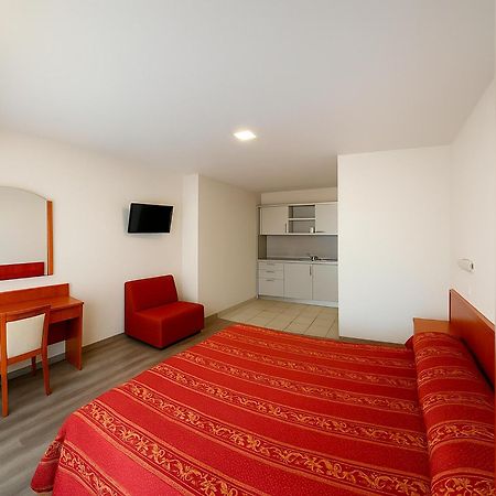 Hotel E Appartamenti La Solaria San Giovanni Rotondo Bagian luar foto