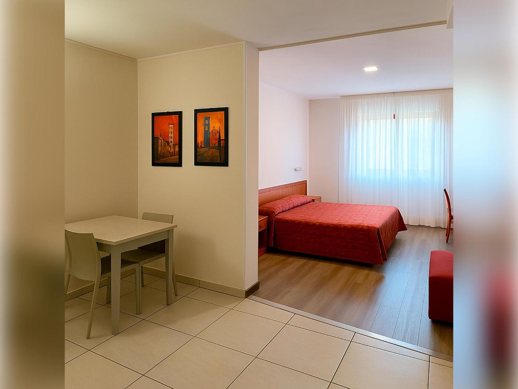 Hotel E Appartamenti La Solaria San Giovanni Rotondo Bagian luar foto